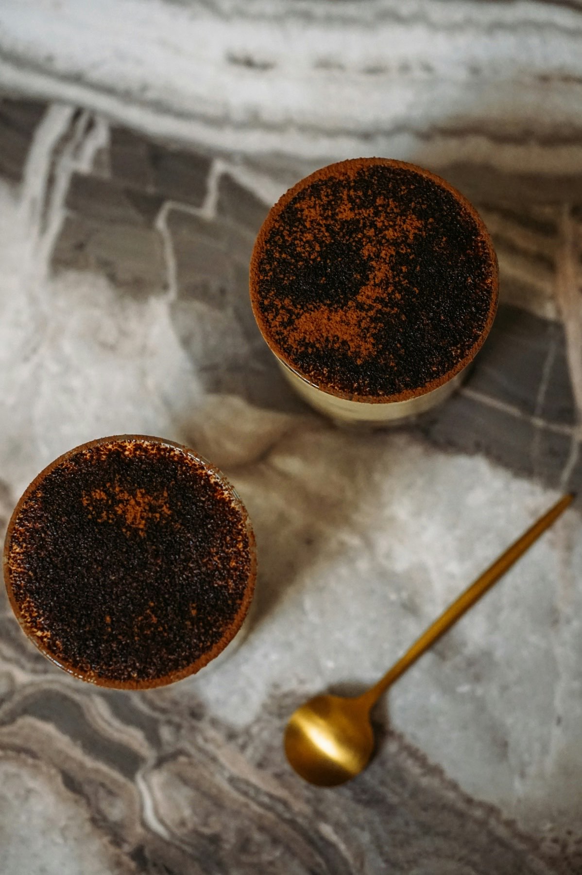 Tiramisu individuel en pot, vue de dessus